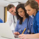 Studia podyplomowe z zakresu medycyny – dla pielęgniarek i nie tylko…